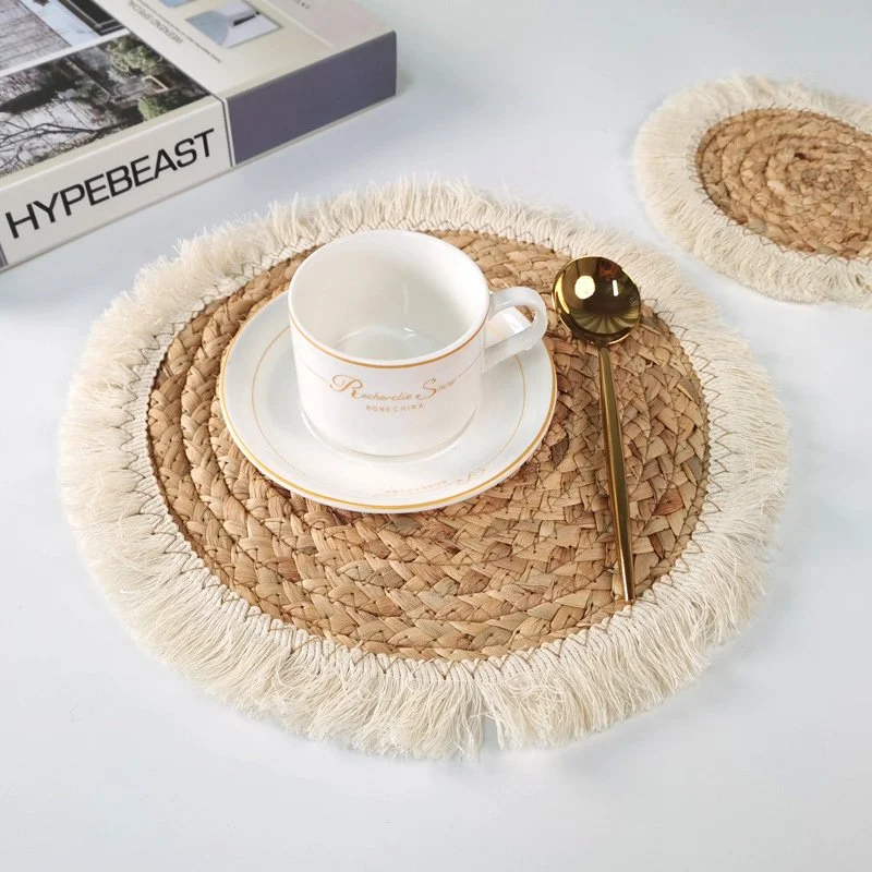 Eco-Woven Round Straw Placemat with Insulated Fringe Edge
