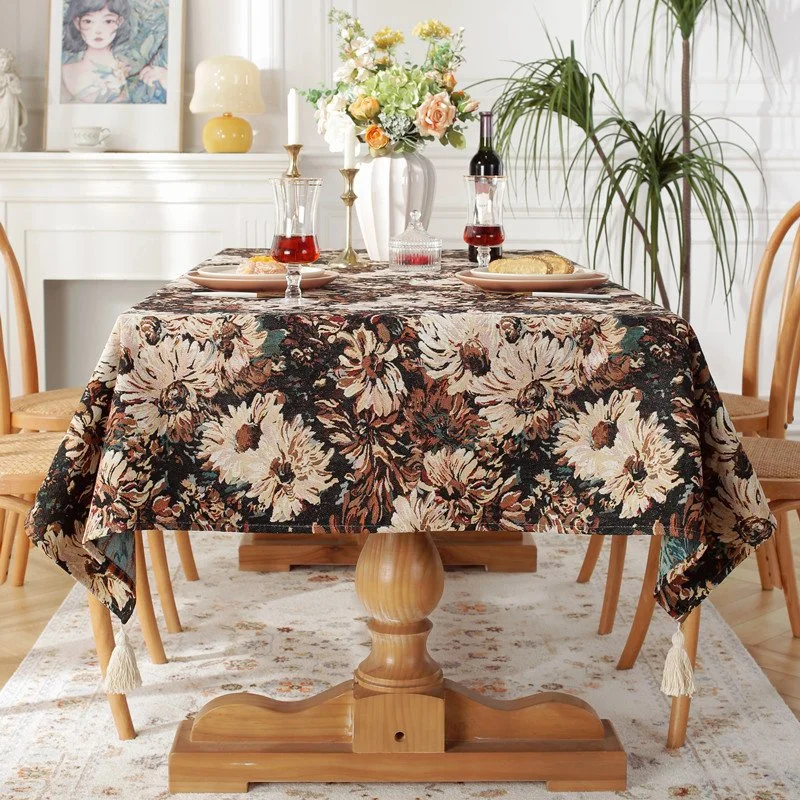 Jacquard Floral Tassel Tablecloth
