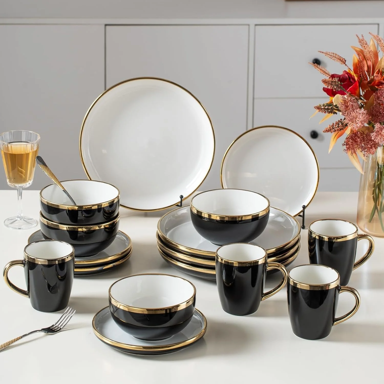 Black Ceramic Dinnerware Set for 4 with Gold Rim, 16-Piece Plates & Bowls