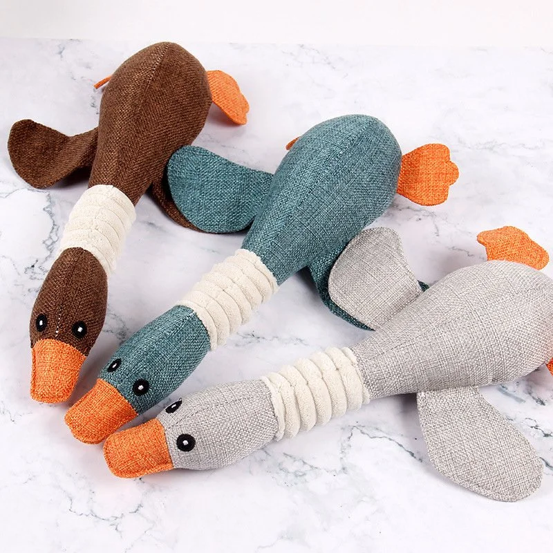 Plush Goose Dog Toy with Squeak, Bite Resistant & Teeth Cleaning