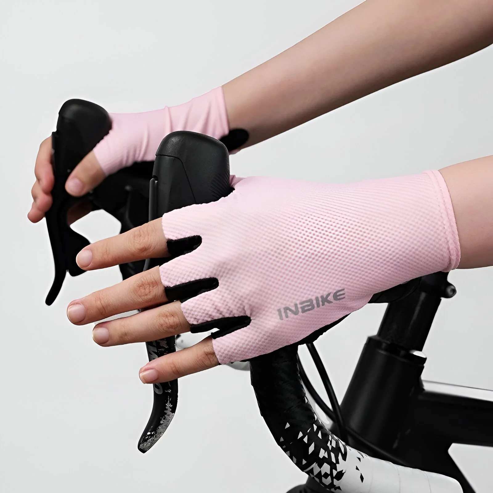 Men’s Breathable Half Finger Cycling Gloves with Padded Palm