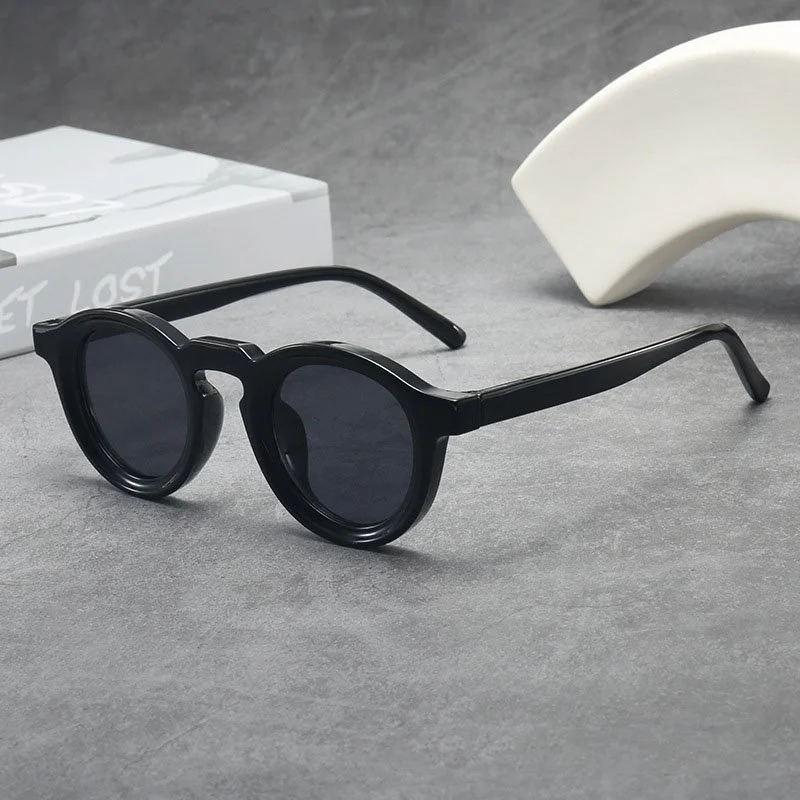 Vintage Round Steampunk Sunglasses UV400 – Small Frame Retro Shades for Men & Women