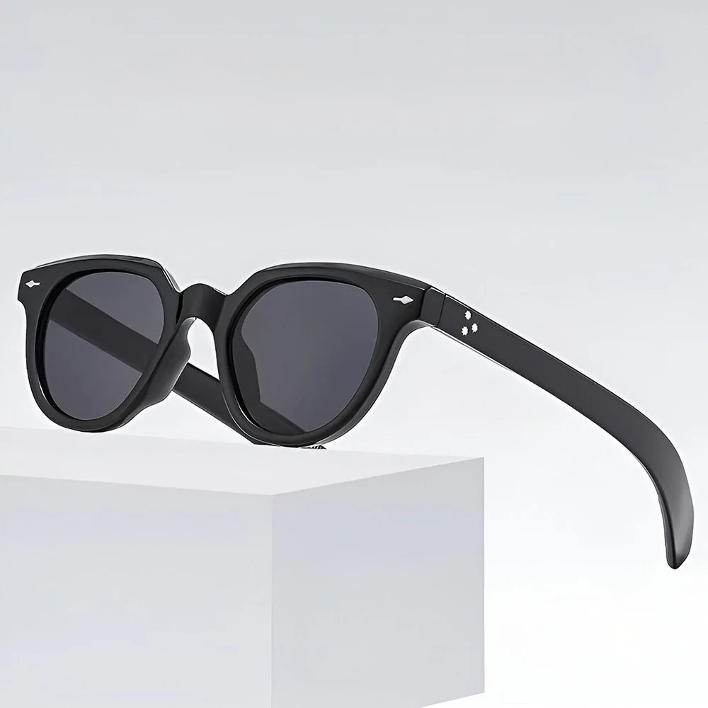 Retro Round Sunglasses for Women – UV400 Punk-Inspired Oval Shades