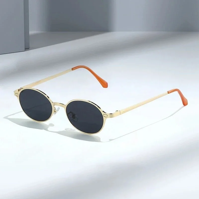 Retro Oval Metal Sunglasses with UV400 Protection – Dark Green Clear Lens, Rivet Details