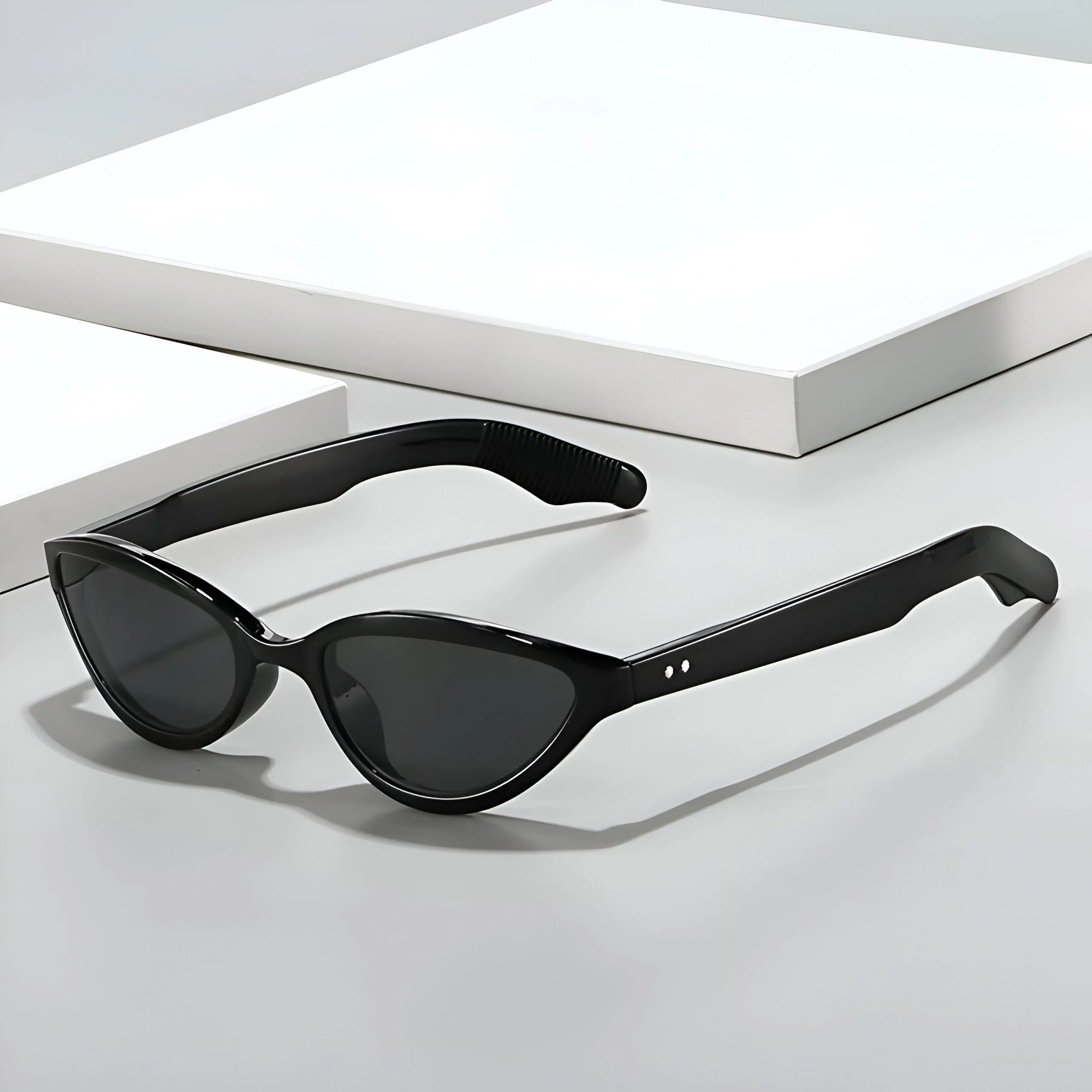 Retro Cat Eye Sunglasses with UV400 Protection – Chic Vintage Shades for Women