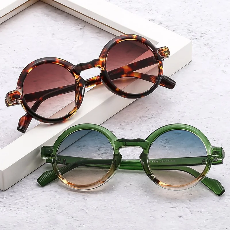 Retro Round Gradient Sunglasses with UV400 Protection & Stylish Rivets