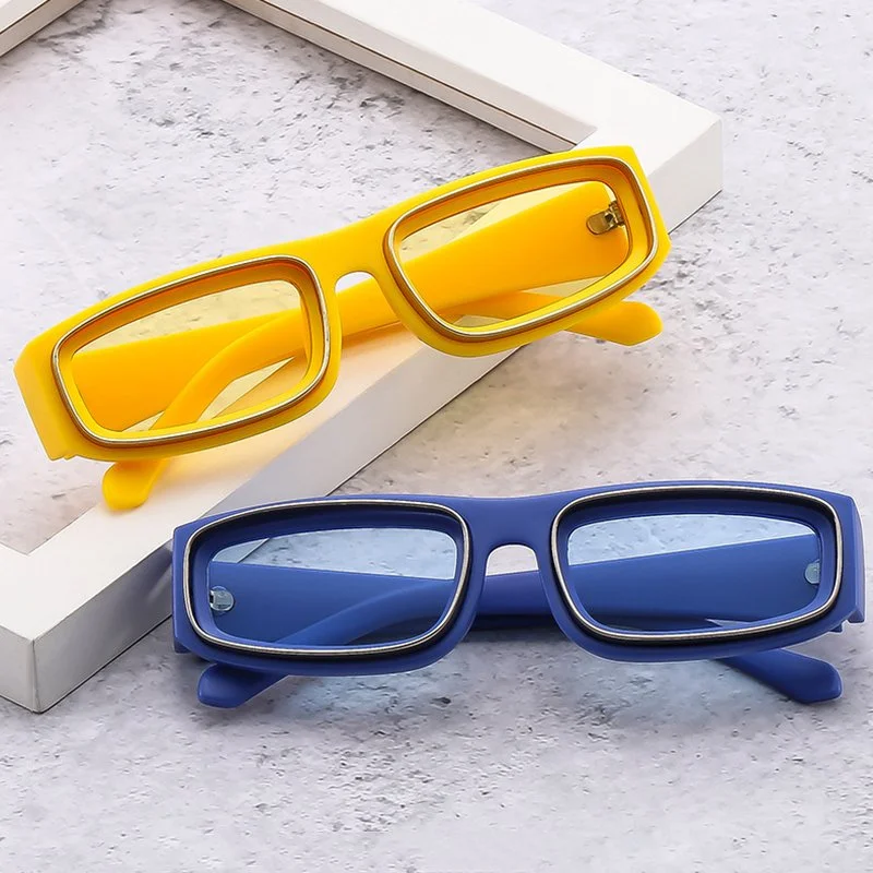 Retro Rectangle Sunglasses for Women & Men – Vintage UV400 Fashion Shades
