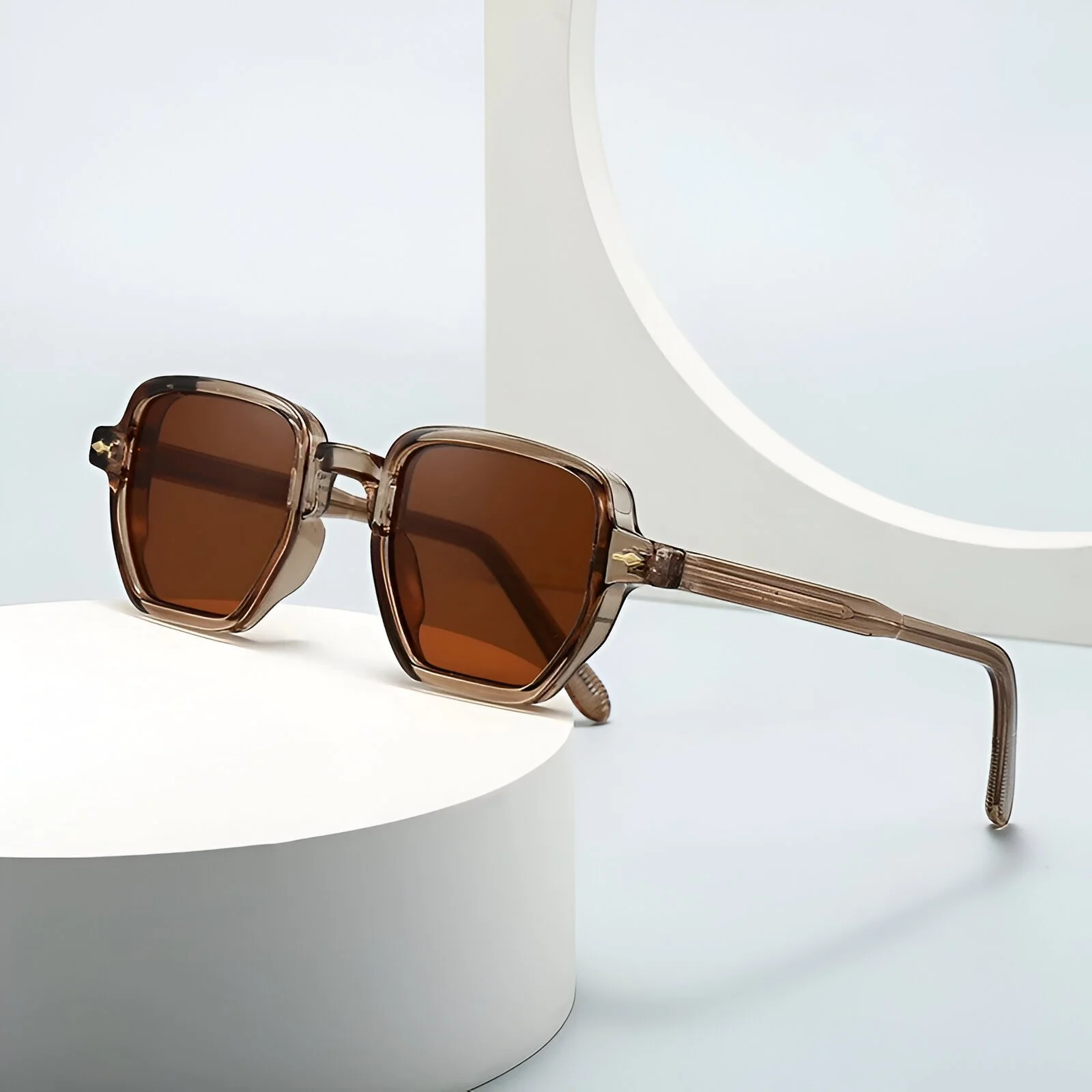 Trendy Retro Square Sunglasses with UV400 Gradient Lenses